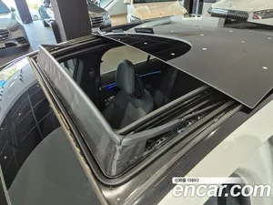Mercedes-Benz E-Class, 2026 — миниатюра 17