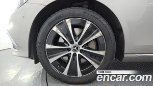 Mercedes-Benz E-Class, 2021 — миниатюра 5