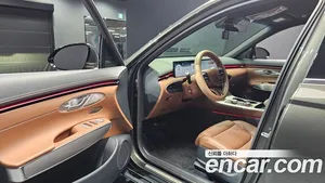 Genesis GV70, 2024 — миниатюра 13