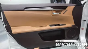 Lexus ES, 2018 — миниатюра 14