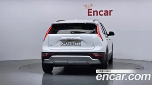 Kia Niro, 2022 — миниатюра 4