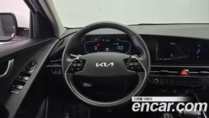Kia Niro, 2022 — миниатюра 13