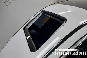 Mercedes-Benz E-Class, 2023 — миниатюра 12
