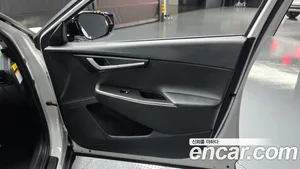 Kia EV6, 2022 — миниатюра 15