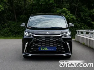 Lexus LM, 2024 — миниатюра 1