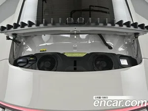 Porsche 911, 2024 — миниатюра 6