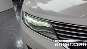 Lincoln MKX, 2018 — миниатюра 8