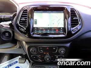 Jeep Compass, 2019 — миниатюра 13