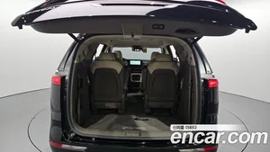 Kia Carnival, 2022 — миниатюра 20