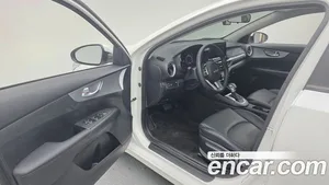 Kia K3, 2023 — миниатюра 10