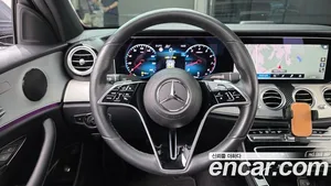 Mercedes-Benz E-Class, 2021 — миниатюра 13