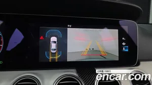 Mercedes-Benz E-Class, 2021 — миниатюра 15