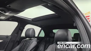 Mercedes-Benz E-Class, 2021 — миниатюра 17