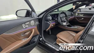 Mercedes-Benz E-Class, 2021 — миниатюра 13
