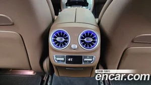 Mercedes-Benz E-Class, 2021 — миниатюра 31