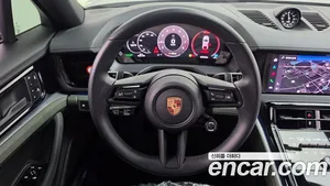 Porsche Panamera, 2025 — миниатюра 20