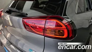 Kia Niro, 2021 — миниатюра 9
