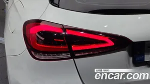 Mercedes-Benz A-Class, 2022 — миниатюра 9