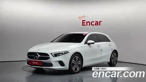 Mercedes-Benz A-Class, 2022 — миниатюра 1