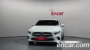 Mercedes-Benz A-Class, 2022 — миниатюра 3
