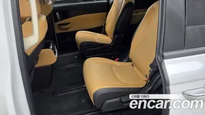 Kia Carnival, 2023 — миниатюра 16