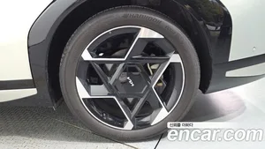 Kia EV4, 2025 — миниатюра 7