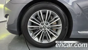 Genesis EQ900, 2016 — миниатюра 5