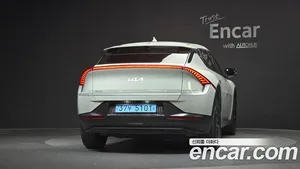 Kia EV6, 2022 — миниатюра 4
