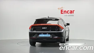 Kia EV6, 2022 — миниатюра 3