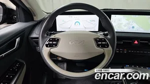Kia EV6, 2022 — миниатюра 18