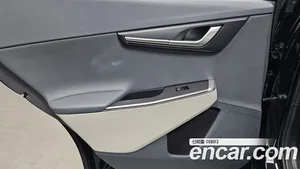 Kia EV6, 2022 — миниатюра 14
