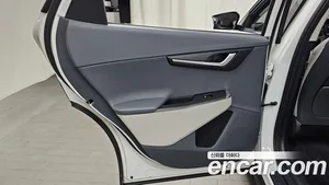 Kia EV6, 2021 — миниатюра 14