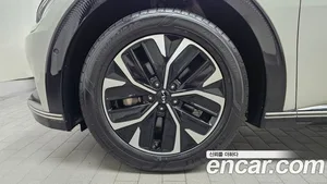 Kia EV6, 2022 — миниатюра 4