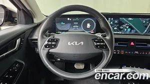 Kia EV6, 2022 — миниатюра 18