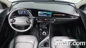 Kia Niro, 2023 — миниатюра 9