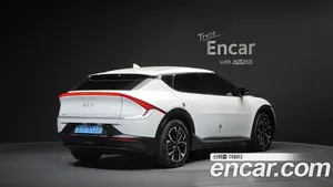 Kia EV6, 2022 — миниатюра 1