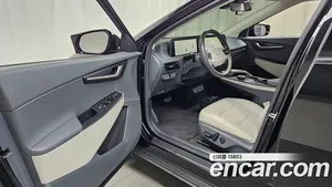 Kia EV6, 2022 — миниатюра 12