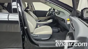 Kia EV6, 2022 — миниатюра 16