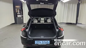Kia EV6, 2022 — миниатюра 25