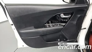 Kia Niro, 2020 — миниатюра 13