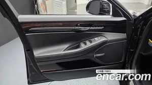 Genesis EQ900, 2017 — миниатюра 14