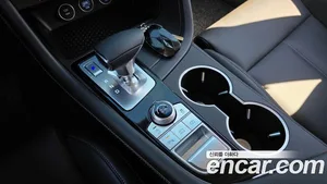 Genesis G70, 2025 — миниатюра 12