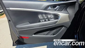 Genesis G70, 2025 — миниатюра 14