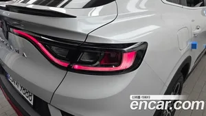 Renault Arkana, 2025 — миниатюра 9
