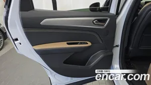 Renault Arkana, 2025 — миниатюра 15