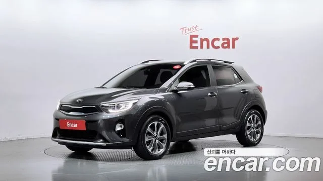 Kia Stonic, 2019 — фото автомобиля из Кореи