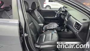 Kia Stonic, 2019 — миниатюра 16