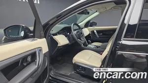 Land Rover Discovery Sport, 2023 — миниатюра 10