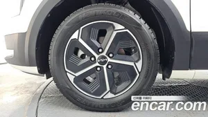 Kia Niro, 2022 — миниатюра 5