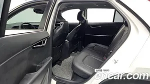 Kia Niro, 2022 — миниатюра 18